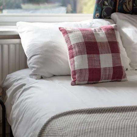 Holiday home Contractor & Group-3bedrooms- By Fab *