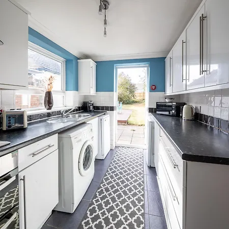 Prázdninový dům Contractor & Group-3bedrooms- By Fab